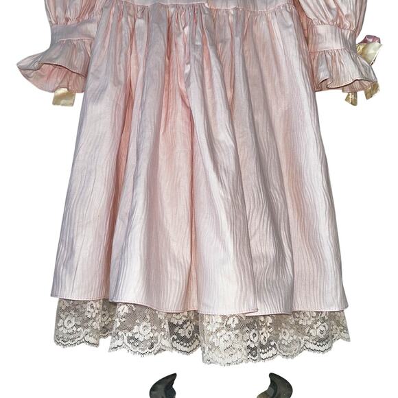 *SOLD SOLD SOLD* Vintage 80s Toddler Dress Pink Satin Lace Girl Party Dress 3T - Picture 9 of 16